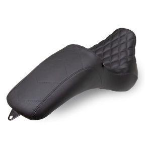 Mustang Tripper Fastback Diamond Stitch Seat For Harley Softail Street Bob 2018-2025