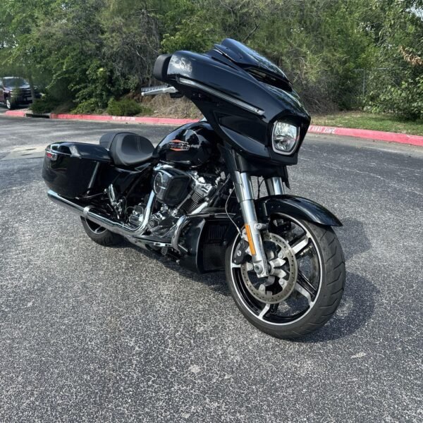 2025 Street Glide